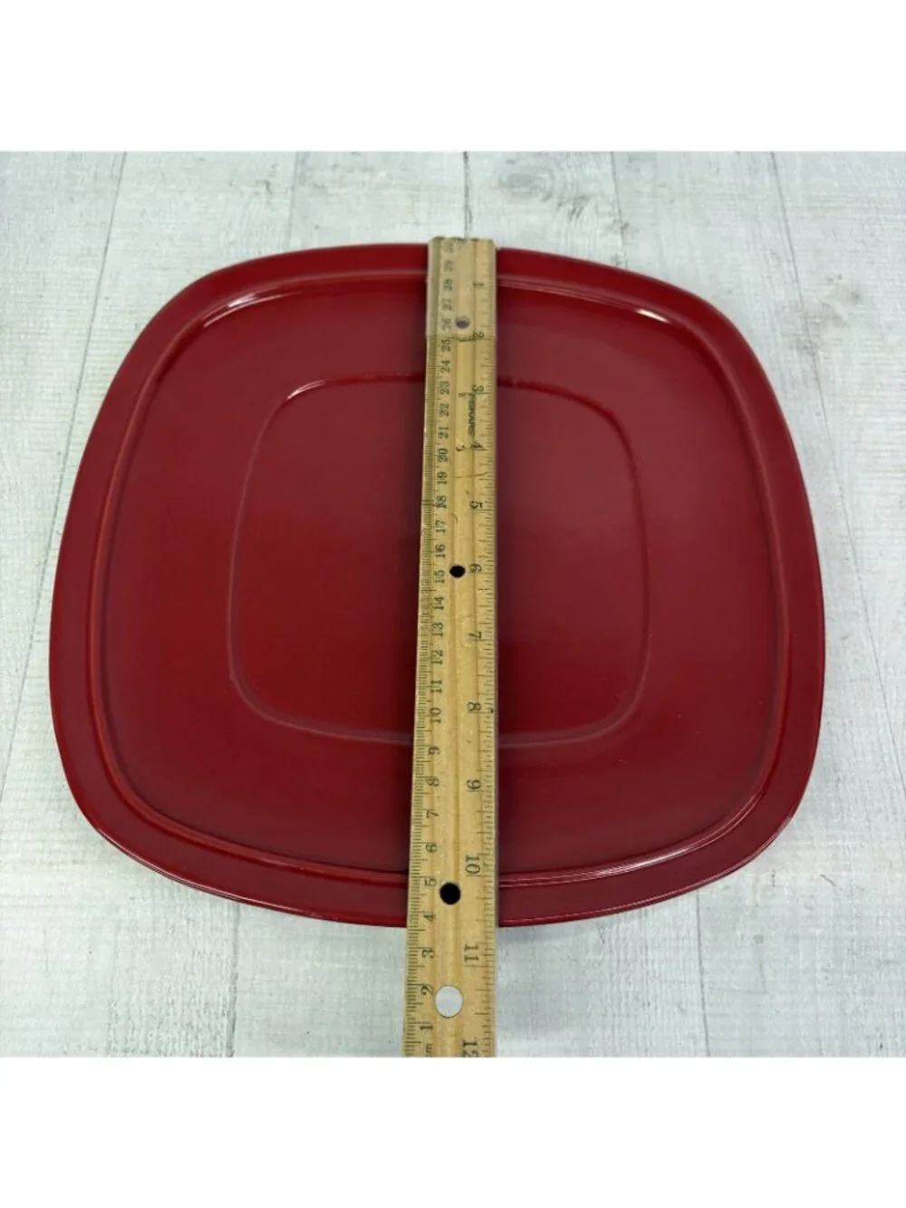 Home Trends CANOPY RED Cranberry Embossed Square Porcelain Dinner Plates Set 4